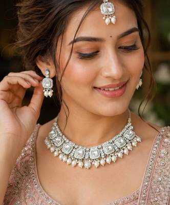 White Color Agate Stone Necklace Set with Earrings & Maang Tikka | Gold-Plated Jewelry Set 1