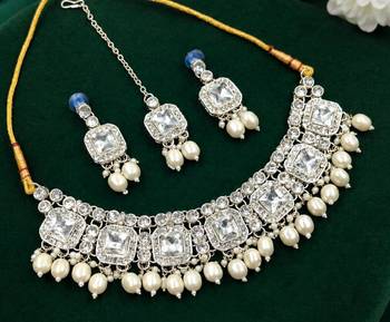 White Color Agate Stone Necklace Set with Earrings & Maang Tikka | Gold-Plated Jewelry Set 2