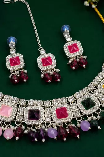 Multicolor Agate Stone Necklace Set with Earrings & Maang Tikka | Gold-Plated