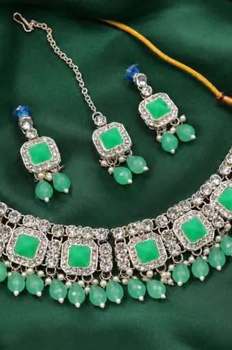 Pista Color Agate Stone Necklace Set with Earrings & Maang Tikka | Gold-Plated Jewelry Set