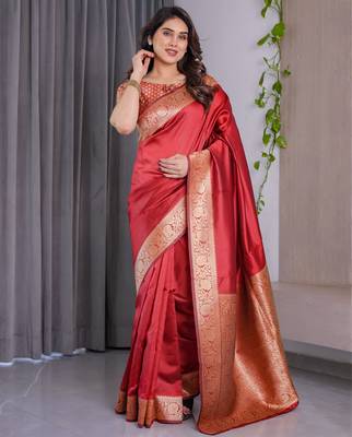 Red elegant zari woven banarasi silk sarees with attached blouse 2