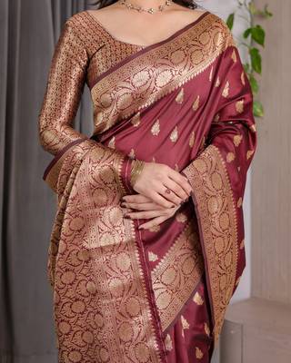 Maroon elegant zari woven banarasi silk sarees with attached blouse 5