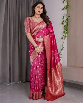 Pink elegant zari woven banarasi silk sarees with attached blouse 2