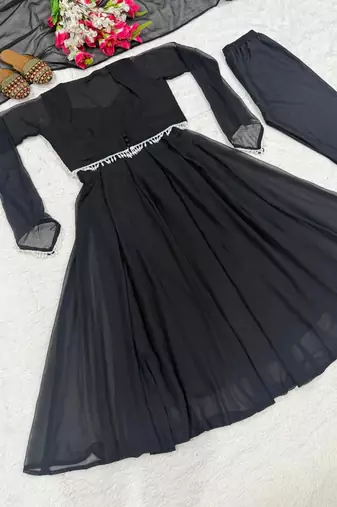black color fancy lace border faux georgette