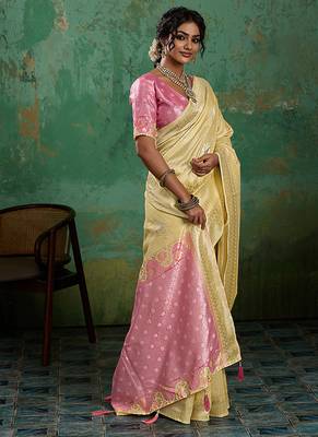 Pastel yellow & pink zari woven linen silk blend saree with floral motifs 3