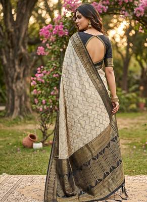 Beige cotton-silk blend saree with contrast black zari border 2