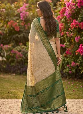 Beige cotton-silk blend saree with contrast dark green zari border 2