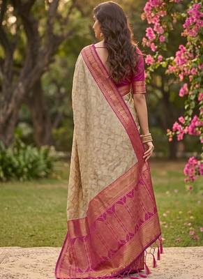 Beige cotton-silk blend saree with contrast rani pink zari border 2