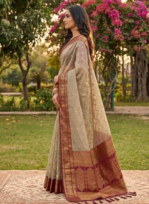 Beige cotton-silk blend saree with contrast maroon zari border 3
