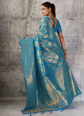 Light blue kanjivaram silk blend zari woven saree with unstiched blouse 2