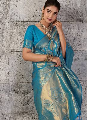 Light blue kanjivaram silk blend zari woven saree with unstiched blouse 4