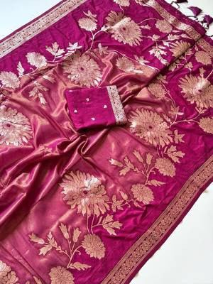 Magenta Color Designer Pallu With Shine Elegant Tassel Fumka Hand Made Khaddi Crepe Georgette Saree 4
