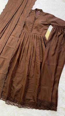 coffee color arco lace border roman silk blend gown set 5