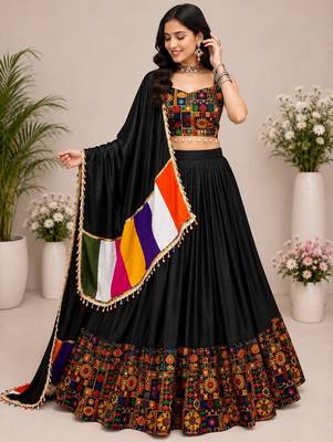 Black Plain Lehenga With Full Kutch Work Blouse For Navratri - full stitched free size 2
