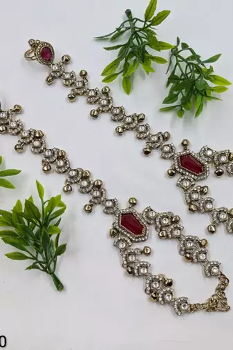 Maroon Stone & Agate Stone Haath Phool (Hath Panja), Antique Gold-Plated