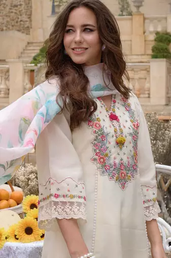 Floral Embroidered Kurta With Trousers & Dupatta