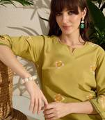 Floral Printed Sequinned  Cotton Kurta with Trousers