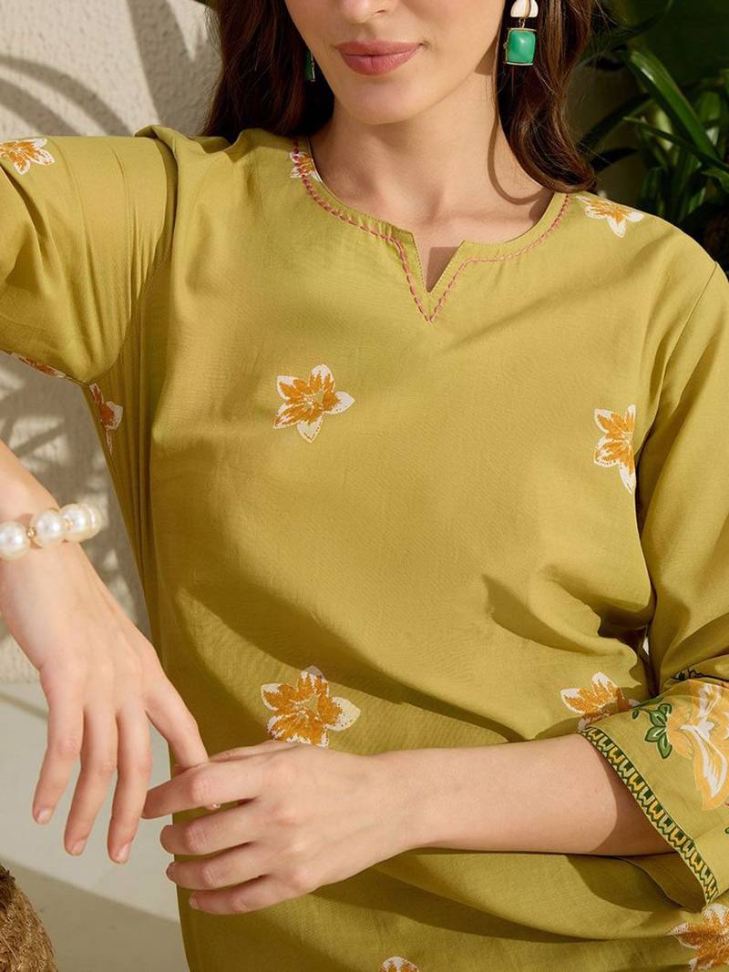 Floral Printed Sequinned  Cotton Kurta with Trousers
