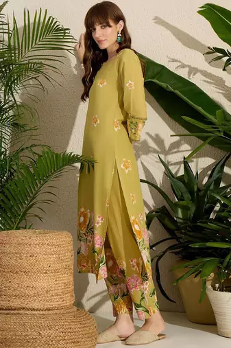 Floral Printed Sequinned  Cotton Kurta with Trousers
