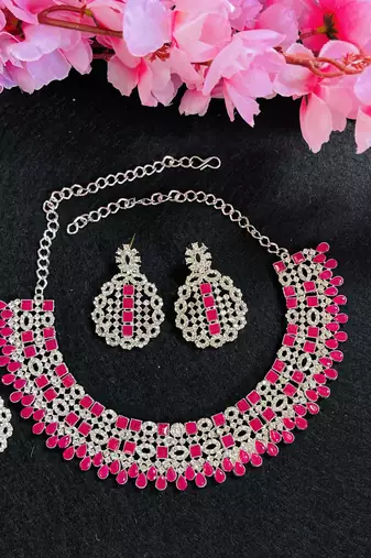 Red designer premium festive wear necklace set