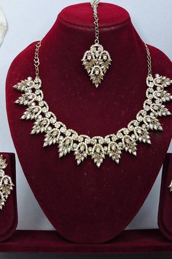 Gold designer premium festive wear necklace set
