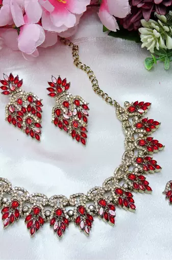 Red designer premium festive wear necklace set