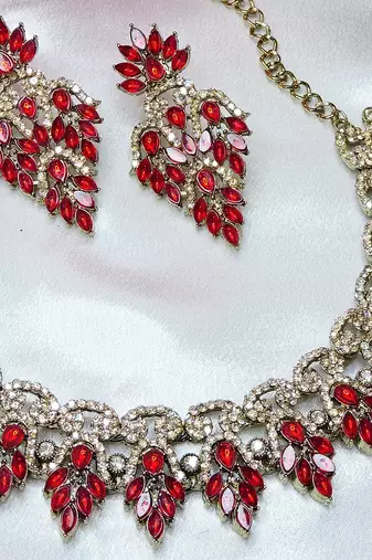 Red designer premium festive wear necklace set