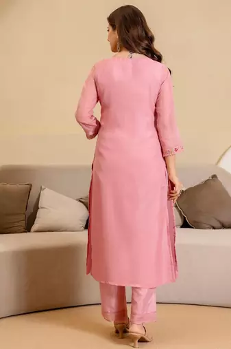 Women Floral Embroidered Straight Kurta with Trousers & Dupatta
