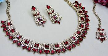Maroon designer premium festive wear necklace set 3