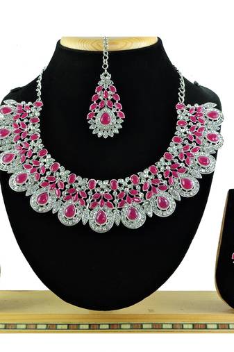 Red designer premium festive wear necklace set