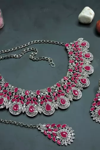 Red designer premium festive wear necklace set