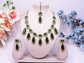 Green designer premium festive wear necklace set 1