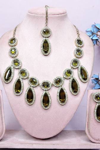 Green designer premium festive wear necklace set