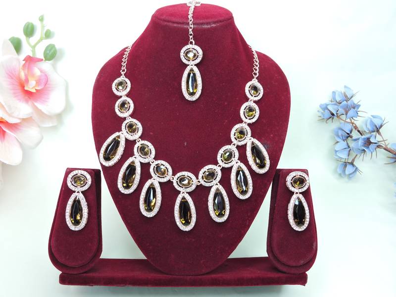 Green designer premium festive wear necklace set
