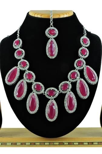 Red designer premium festive wear necklace set