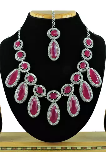 Red designer premium festive wear necklace set