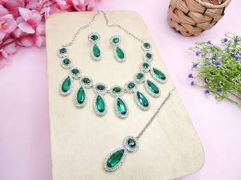 Green designer premium festive wear necklace set 2