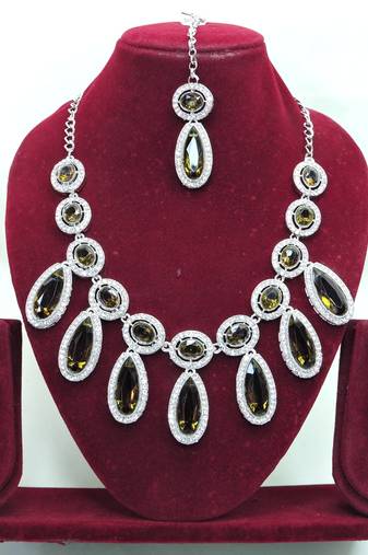 Green designer premium festive wear necklace set