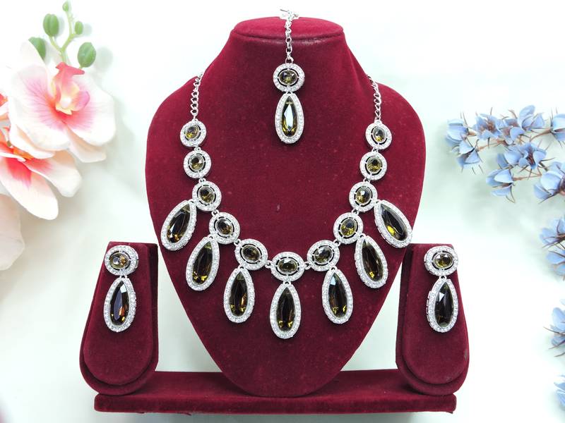 Green designer premium festive wear necklace set