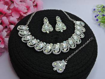 Multicolor designer premium festive wear necklace set 2