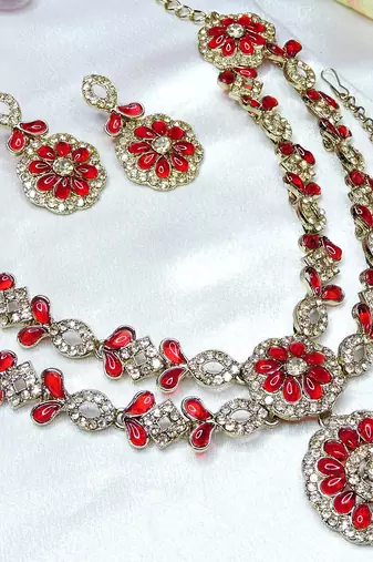 Red designer premium festive wear necklace set