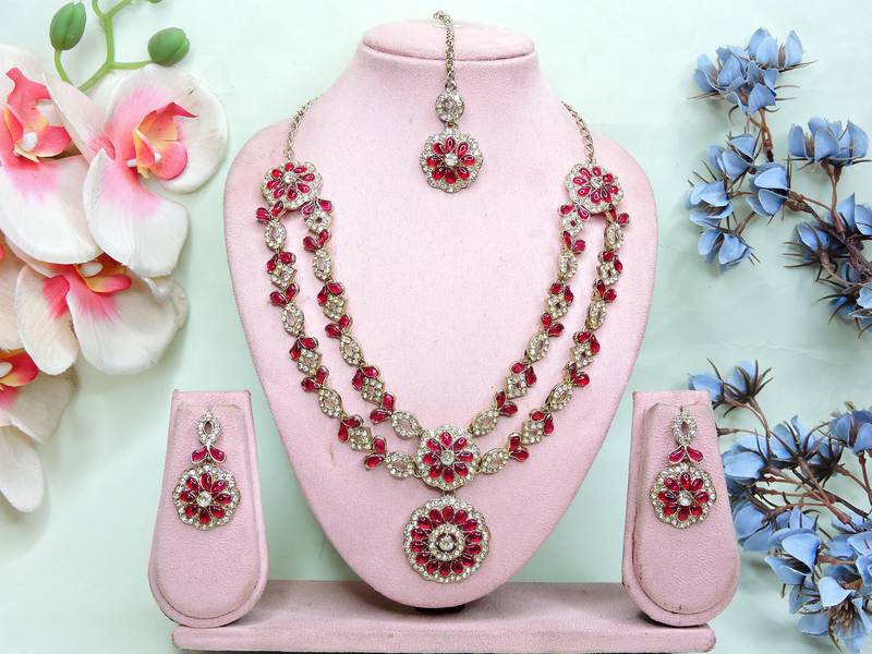 Red designer premium festive wear necklace set