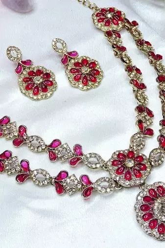 Red designer premium festive wear necklace set