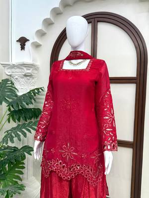 Rani color fendy silk blend embroidered kurta palazzo set with dupatta 3