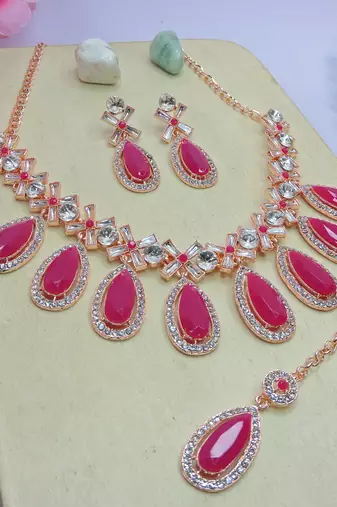 Red designer premium festive wear necklace set