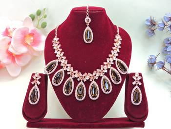Green designer premium festive wear necklace set 1