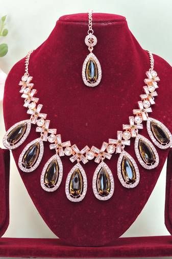 Green designer premium festive wear necklace set