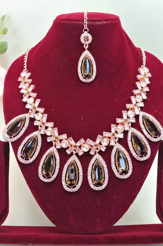 Green designer premium festive wear necklace set