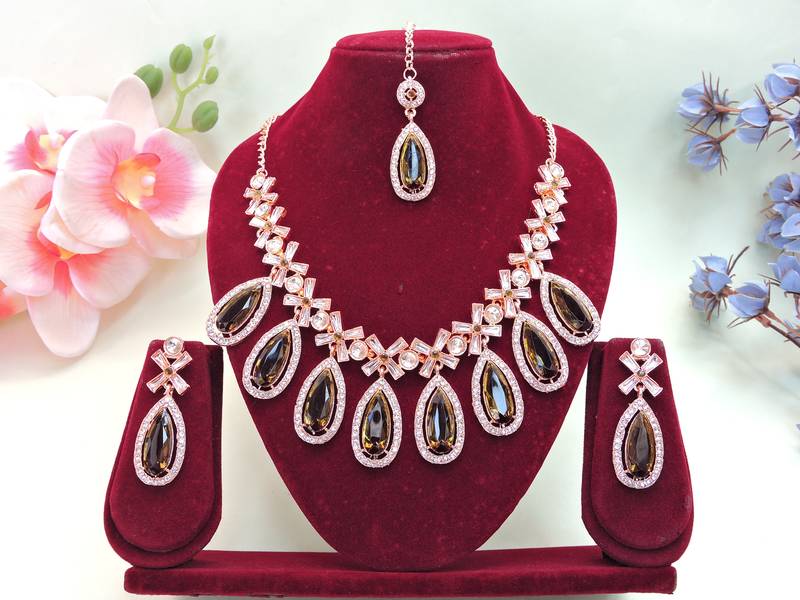 Green designer premium festive wear necklace set