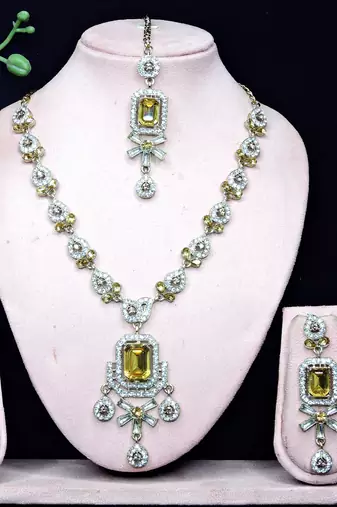 Multicolor designer premium festive wear necklace set